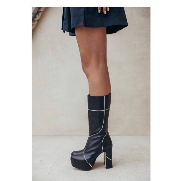 Cult Gaia Mimi Platform Boot Heel Leather Boot Round Toe Black Size 41/ 11 NWOT